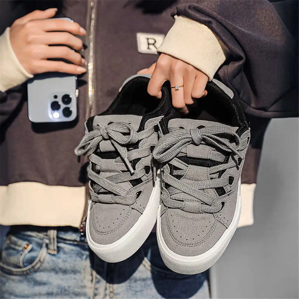 Formal Women Daily Wear Slippers - Chaussures d'école Hiphop avec laçage pour