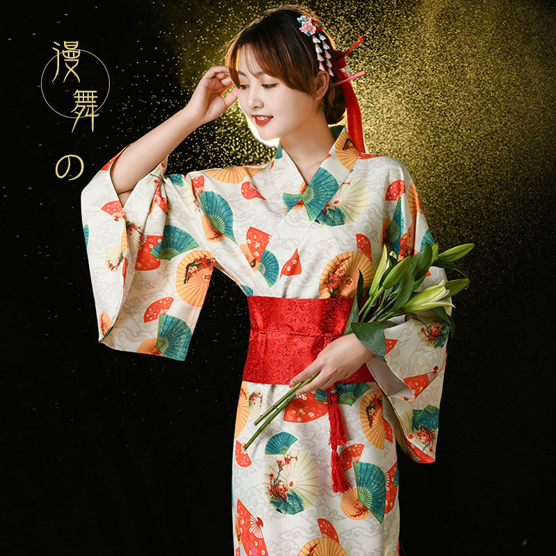 Robe de Style japonais Anime C - Women'S Formal Traditional Wear avis et prix