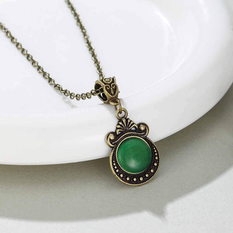 Collier de style gothique bohè - Women'S Gothic Formal Wear avis et prix