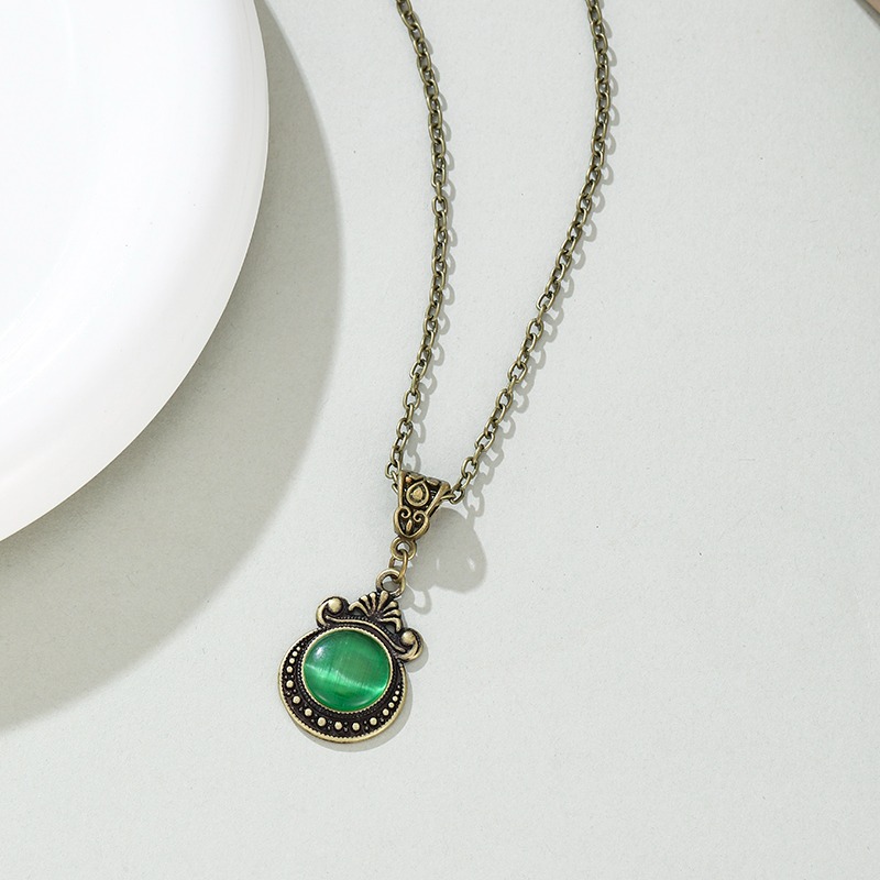 Collier de style gothique bohè - Women'S Gothic Formal Wear avis et prix